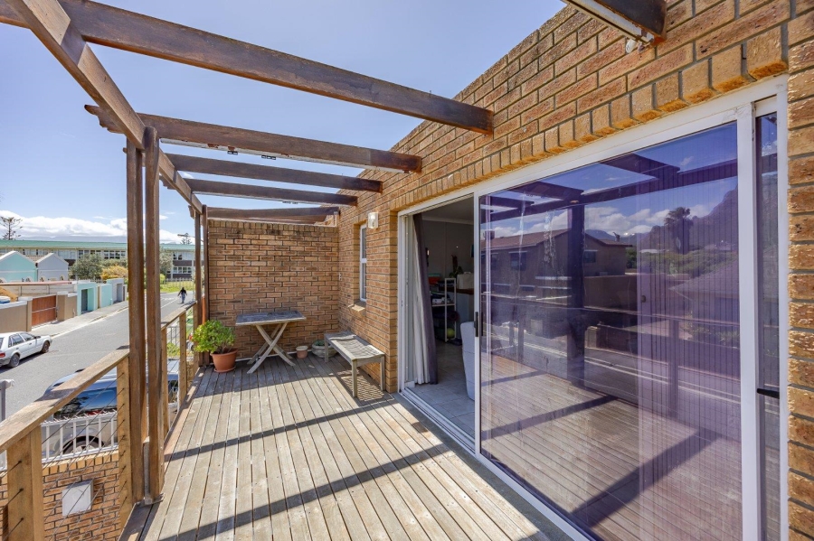 3 Bedroom Property for Sale in Muizenberg Western Cape